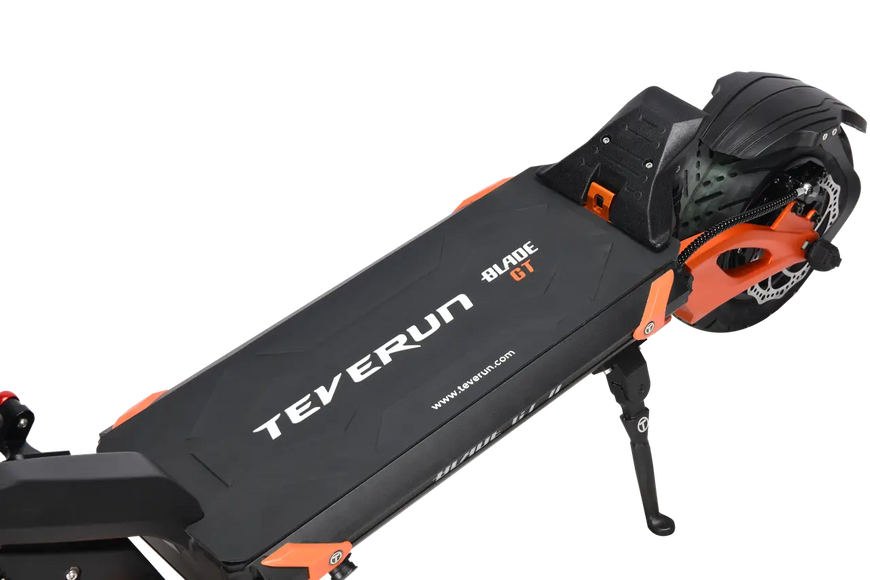 Електросамокат Teverun Blade GT 2 60V 26Ah 2800W 2026 року &mdash; мощность 2800 Вт, электротранспорт для ежедневных поездок &mdash; скорость до 25 км/ч 000-546 фото